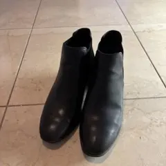 ショートブーツ 黒 Mサイズ RANDA