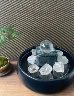 クリスタルファウンテン （水晶球・グリーンマーブル台座）のサムネイル