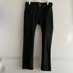 GU 黒パンツ コットン混紡