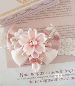 719つまみ細工のベビーヘアバンド　100日祝いハーフバースディひな祭り初節句♡