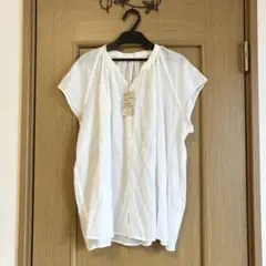 【新品】無印良品　フレンチスリーブブラウス（XL) 白　綿100% ゆったりのサムネイル