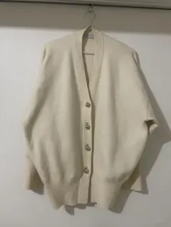 ADAM ET ROPÉ アイボリー カーディガン