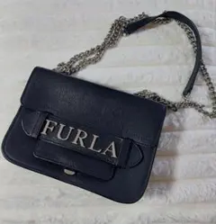 FURLA ブラック レザー ショルダーバッグ