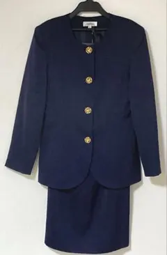 Gentiana 11AR ジャケット　スカート　金ボタン