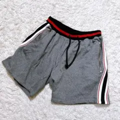 【c7861】mnml ショートパンツ グレー　ウエストゴムのサムネイル