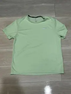 ナイキ　マイラー　tシャツ