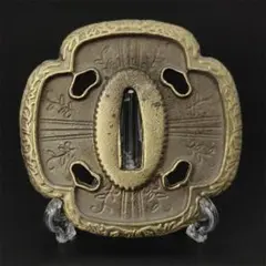 T*o様 秋田鍔銭　鳳凰と八卦図 鍔 刀装具 a*u様 秋田鍔銭 鳳凰と八卦図 鍔 刀装具 TB02241 - メルカリ