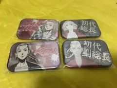 東京リベンジャーズ　スクエア缶バッジ　ドラケン　マイキー　4種セット