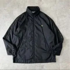 FRED PERRY ナイロンジャケット 裏メッシュ