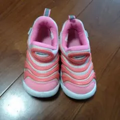 Nike ピンク ダイナモフリースニーカー