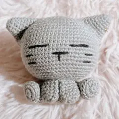 ねむ猫さん(グレー)ハンドメイド あみぐるみ キーホルダー