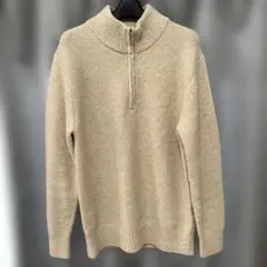 UNIQLO ベージュ ハイネックニットセーター