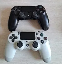 PS4 ワイヤレスコントローラー ジャンク 黒白セット