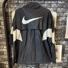 NIKE ナイロンジャケット S 黒 白 スウォッシュ ビッグロゴ
