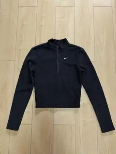Nike ハーフジップ トレーナー XS