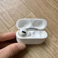 Airpods pro 1 左耳と充電ケース