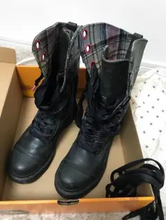 Item thumbnail for item 5baddec1-595f-42e0-a22c-ca323a67d68d