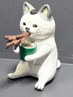 2026年最新】レジン猫置物の人気アイテム - メルカリ