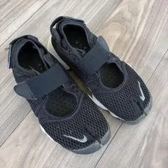 NIKEエアリフト　22センチのサムネイル