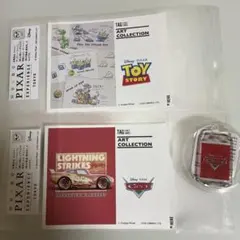 ピクサーの世界展 オリジナル缶 ラベル アクリルキーホルダー カーズ
