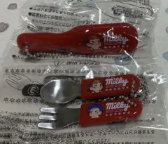 不二家　ミルキーキッズ　ペコちゃんのミニ雑貨2種