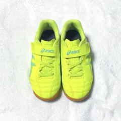 【美品】asics フットサルシューズ 18.0