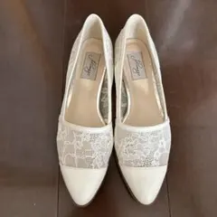 最終値下げ☆アイボリーレースパンプス 23cm
