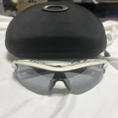 Oakley スポーツサングラス ケース付き