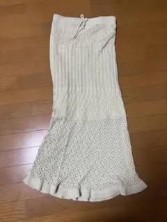 GU 透かし編みニットスカート 若葉色編み込みデザイン ロングスカート