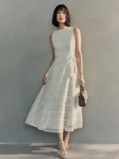 美品☆anuans☆スキッパー ネックワンピース 岡崎紗絵着用 ベージュ M