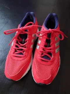 adidas ランニングシューズ 赤２３センチ