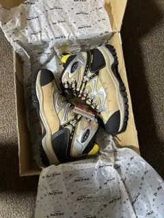 Item thumbnail for item 917a5262-cf5d-43ef-aa4a-9faf83fc1c5e