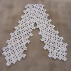 最終お値下げHugOWar ハグオーワー雅紀 マフラー　お花モチーフ　ivory