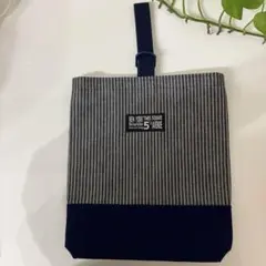 Item thumbnail for item bbec63e2-b026-44e5-a7c3-7aa1a1d8cffe