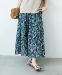 ルクールブラン　フラワープリントギャザーフレアスカート