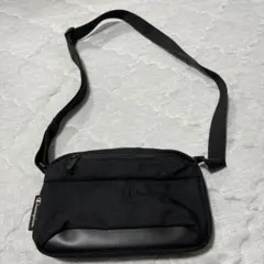 Champion ショルダーバッグ ブラック