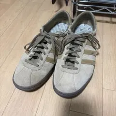 adidas タバコ