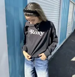 【Roxy ロキシー】 長袖Tシャツ 丈短め バックプリント トレーナー　黒