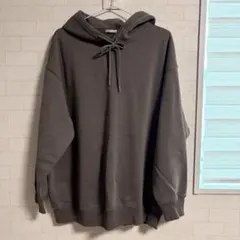 【GU】オーバーサイズ　パーカー　Ｌ