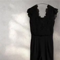 SNIDEL　オールインワン　Mサイズ　ブラック　レースディテール　サロペット