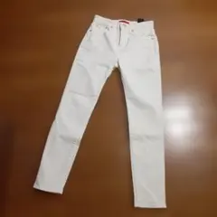 Item thumbnail for item ee48c34f-88f8-4ba1-9bcb-5142ddf22d4e