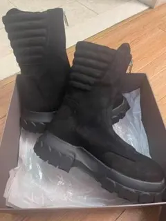 Item thumbnail for item 70550a39-e9c7-4983-ab77-ce13275eed4f