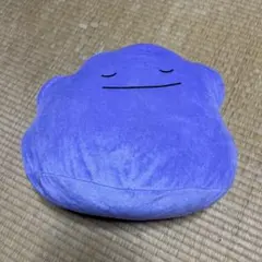 ポケットモンスター くつろぎタイムめちゃでかぬいぐるみ～メタモン～