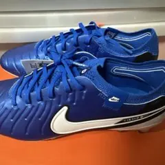 サッカースパイク シューズ