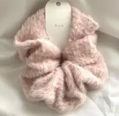 シュシュ　ヘアアクセサリー　ヘアゴム　ヘアアレンジ　新品　ピンク　モコモコ