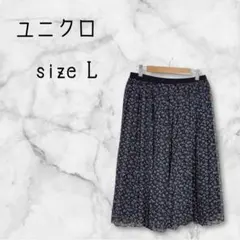 57◯ユニクロ（UNIQLO）花柄プリーツスカート ネイビー L ゴムウエスト