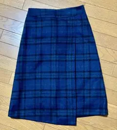 最終値下　スカート　M 〜L 厚地　暖かスカート　巻きスカート風　グリーン系