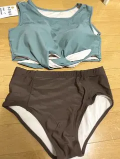 ブルー 水色 水着 ビキニ