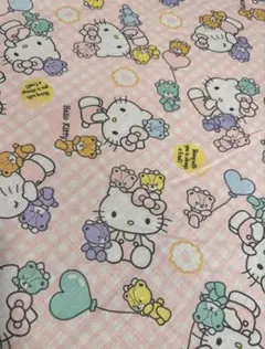 ハローキティの生地　サンリオ　平成レトロ　キティちゃん