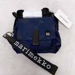 入手困難　新品未使用品　マリメッコ　ミニメッセンジャーウニッコ　ショルダーバッグ